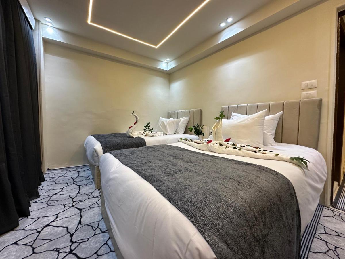 Blue Scarab Pyramids View 3* Le Caire