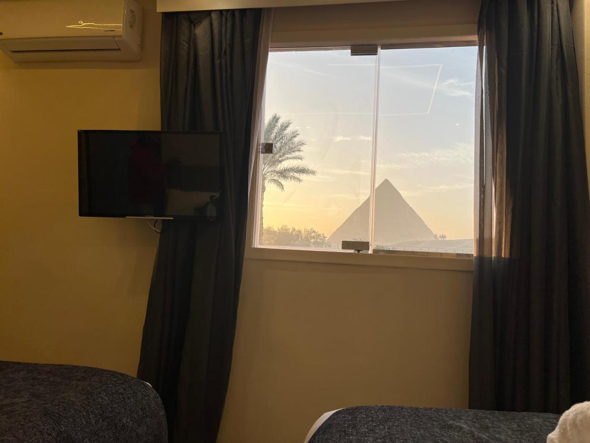 Blue Scarab Pyramids View Hotel